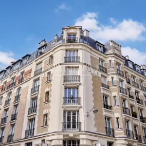 Paris XVe - Convention - Appartement trois pièces