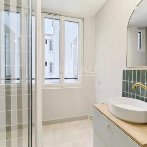 Paris XIVe - Rue des Plantes - Trois pièces Calme Rénové DPE B