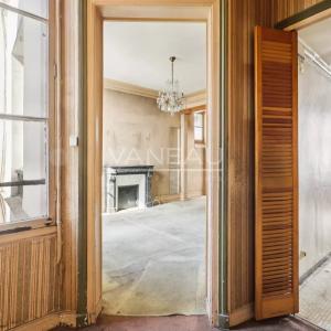 Paris IVe - Vieille du Temple - Trois pièces ensoleillé ascenseu