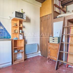 Paris IVe - Place du Marché Sainte-Catherine - Deux pièces lumin