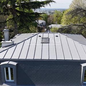 Montmorency – Élégante propriété Mansart d’exception, entièremen