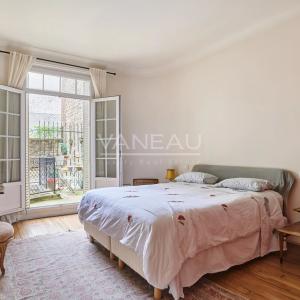 Exclusivité - Neuilly sur Seine- Saint James - Charme de l'Ancien et Vue Dégagée