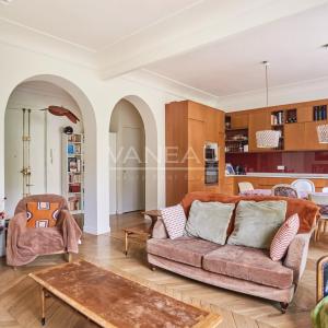 Exclusivité - Neuilly sur Seine- Saint James - Charme de l'Ancien et Vue Dégagée