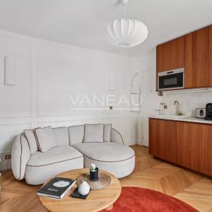 Bon Marché - Vaneau - 2eme étage