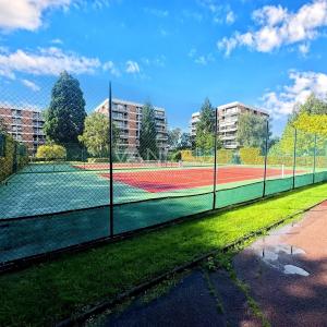 Résidence standing - 4 pèces avec terrasse - piscine et tennis ....