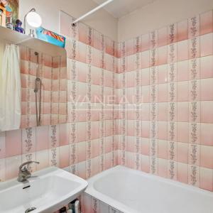 Résidence standing - 4 pèces avec terrasse - piscine et tennis .