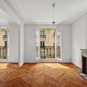 Paris XVIe -  Auteuil sud - Bel ancien - Trois chambres.