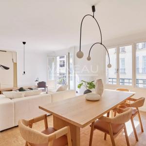 Paris XVIe - Jasmin - René Bazin - Appartement trois chambres, lumineux avec Balcon.