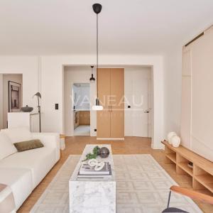 Paris XVIe - Jasmin - René Bazin - Appartement trois chambres, lumineux avec Balcon.