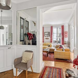 Paris IXe - rue de Liège - 6 pièces, 4 chambres - Standing