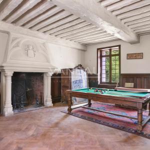 Rouen - Magnifique manoir dans un parc de 2 hectares - Charme et authenticité.