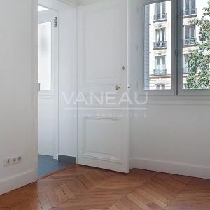 PARIS XVII - Rue de Tocqueville - Duplex