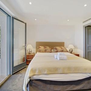 Cannes Croix des Gardes : Magnifique Villa avec vue mer panorami