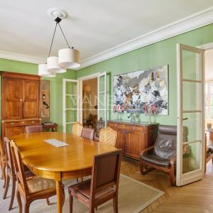 Paris XVIe - Passy - Appartement familial et de réception.