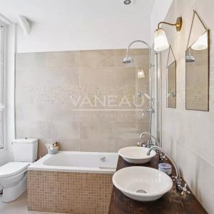 Paris XVIe - Village d'Auteuil - Elégant appartement deux chambr