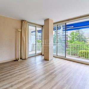 Trois pièces lumineux avec balcon