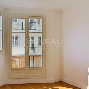 PARIS VII - RUE VANEAU - STUDIO