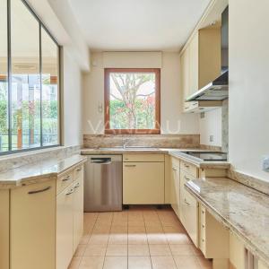Paris XVe - Sèvres Lecourbe : Appartement familial avec terrasse
