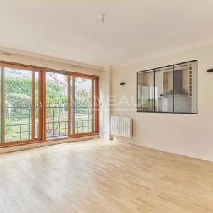 Paris XVe - Sèvres Lecourbe : Appartement familial avec terrasse