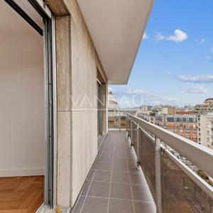 PARIS XVe Saint-Lambert - Bel appartement familial au dernier ét