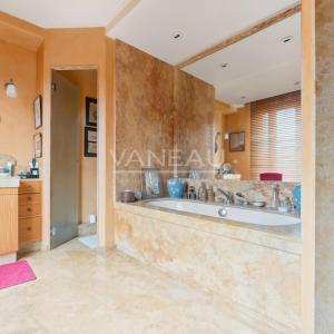Prestigious 234 m² Apartment with Eiffel Tower Views