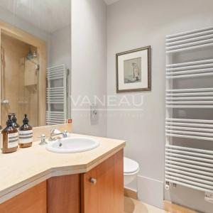 Prestigious 234 m² Apartment with Eiffel Tower Views