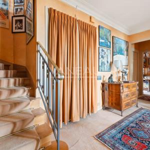 Prestigious 234 m² Apartment with Eiffel Tower Views