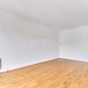 NEUILLY - MAIRIE - RESIDENCE CLUB DE NEUILLY