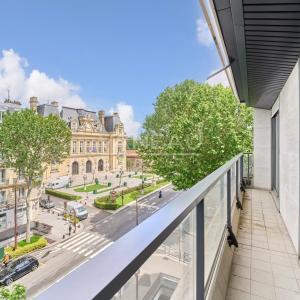 NEUILLY - MAIRIE - RESIDENCE CLUB DE NEUILLY