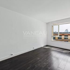Paris 15ème - Lumineux 3 pièces avec balcon et vue dégagée