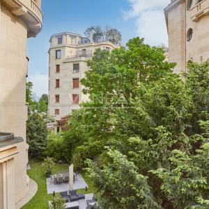 Paris XVIe - Immeubles Walter - Appartement familial et de récep