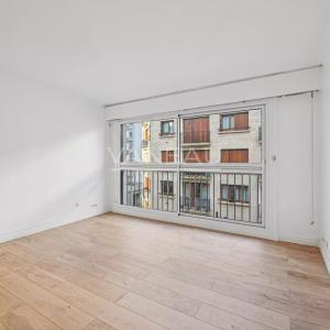 Paris XVe - Georges Brassens : Appartement trois pièces en très 