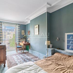 Paris XVe - Volontaires - Appartement en étage élevé