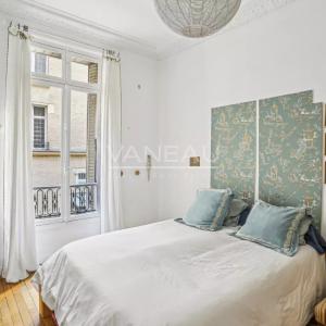 Paris VIII - Appartement familial, de réception ou à usage profe