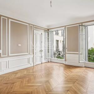 Paris XVIIe- Copropriété de grand standing - Appartement familia