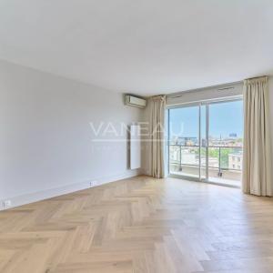 NEUILLY - MAIRIE - RESIDENCE CLUB DE NEUILLY