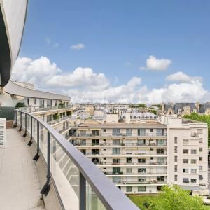 NEUILLY - MAIRIE - RESIDENCE CLUB DE NEUILLY