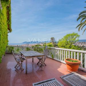 06400 - Cannes – Oxford - Vue mer - Quartier résidentiel recherc