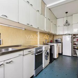 Neuilly - Appartement familial avec balcon sur jardin