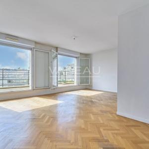 Boulogne centre étage élevé 4 pièces avec terrasse