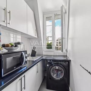 Paris XVIème - Auteuil Sud - Dernier étage rénové