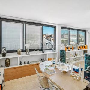 PARIS XVIe – Jasmin – 7ème étage avec Terrasse  de plain-pied.