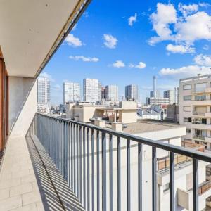 Paris 15e - 4 pièces en étage élevé - Vue dégagée