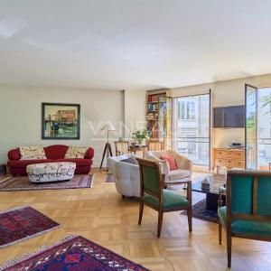 PARIS XVIe - Henri Martin - Appartement familial d'angle Etage E