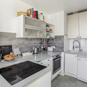 Paris 15e - 4 pièces en étage élevé - Vue dégagée