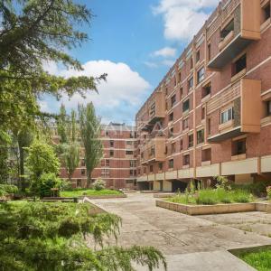 Quartier le Petit Pantin – 60 m² RDC sécurisé au calme sur jardi