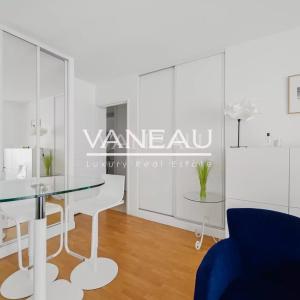 LOCATION MEUBLÉE 2 pièces - PARIS 15ème