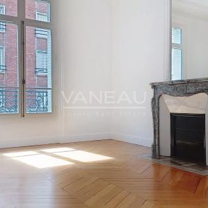 PARIS XVII - Rue de Tocqueville - Duplex