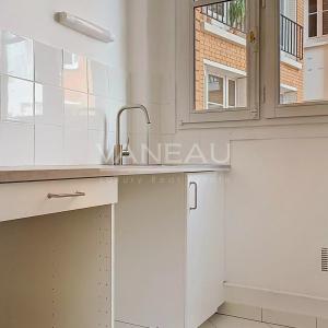 VANEAU VII - RUE VANEAU - STUDIO 1ER ETAGE