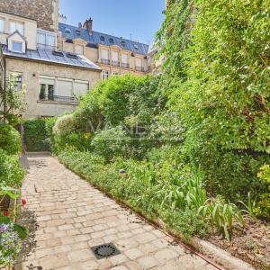 Paris XVIe - Victor Hugo - Lauriston - "Comme une maison" - Quatre chambres - Patio et Terrasse.